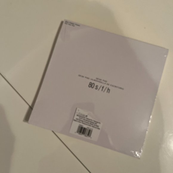 Note Pad / Desk Pad / Floral‎ Themed (80 sheets / new) - Picture 5 of 9